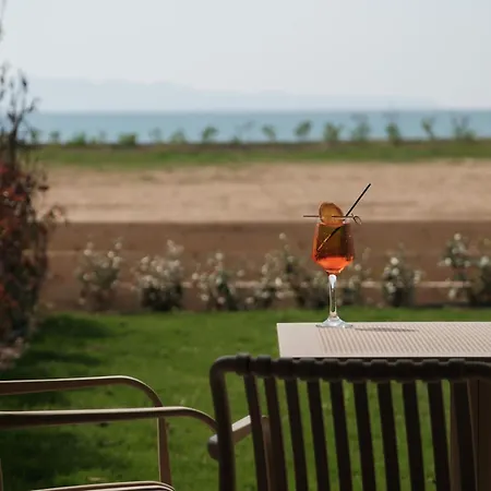 Otel Athina Agios Stefanos Avliotes (Corfu)
